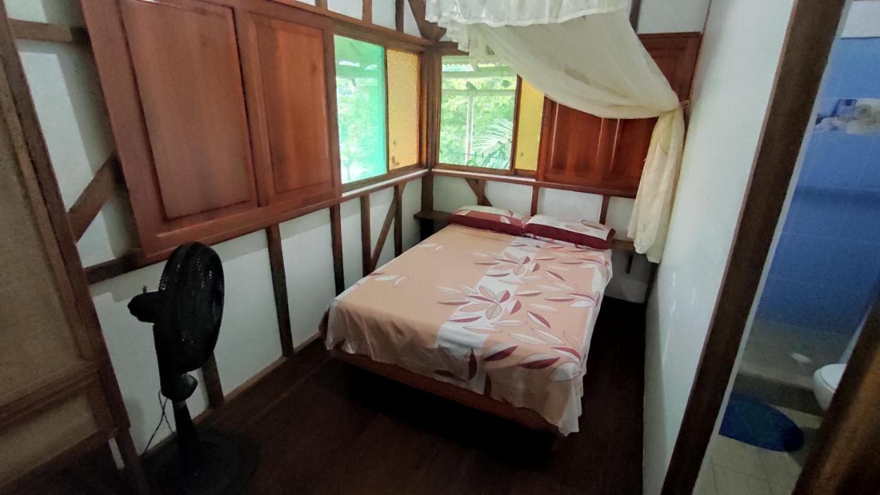 Wasimita Hotel Crucita Ngoại thất bức ảnh