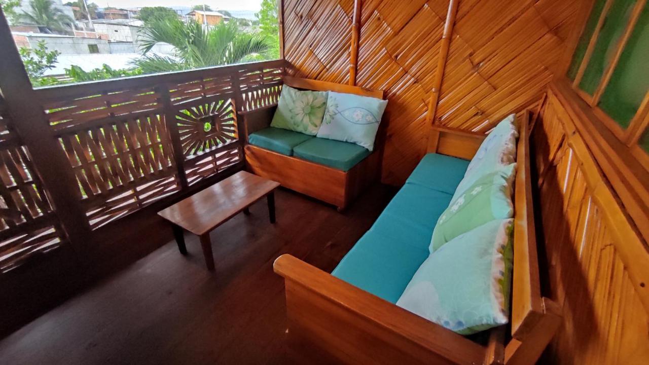Wasimita Hotel Crucita Ngoại thất bức ảnh