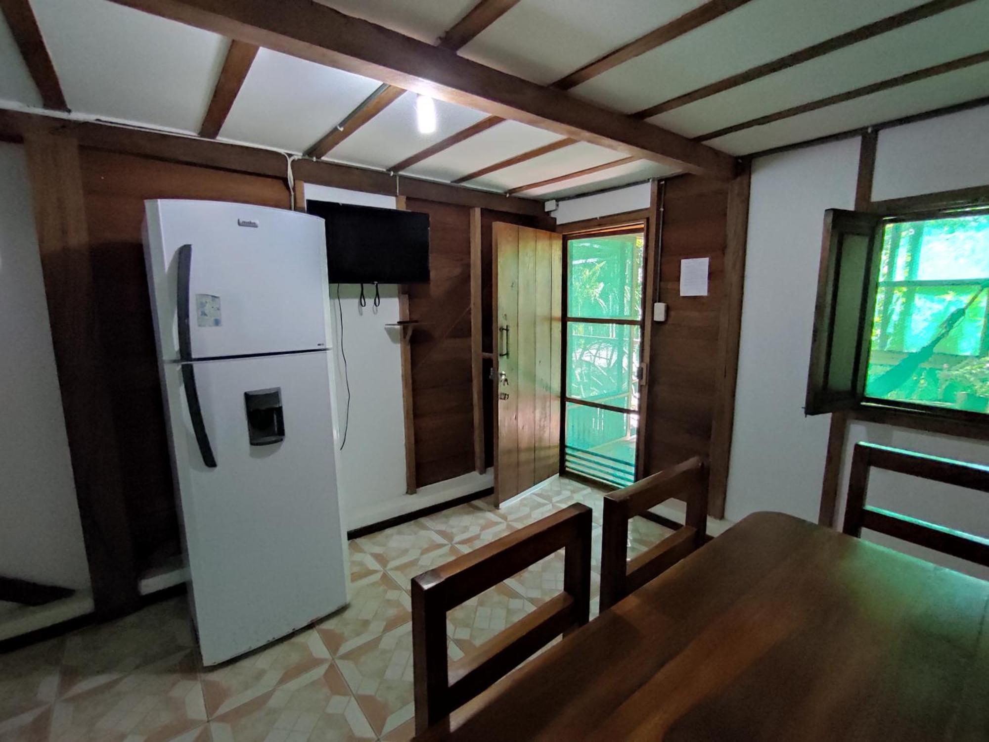 Wasimita Hotel Crucita Ngoại thất bức ảnh